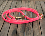1.8m long multi point attachment leash. adjustable length